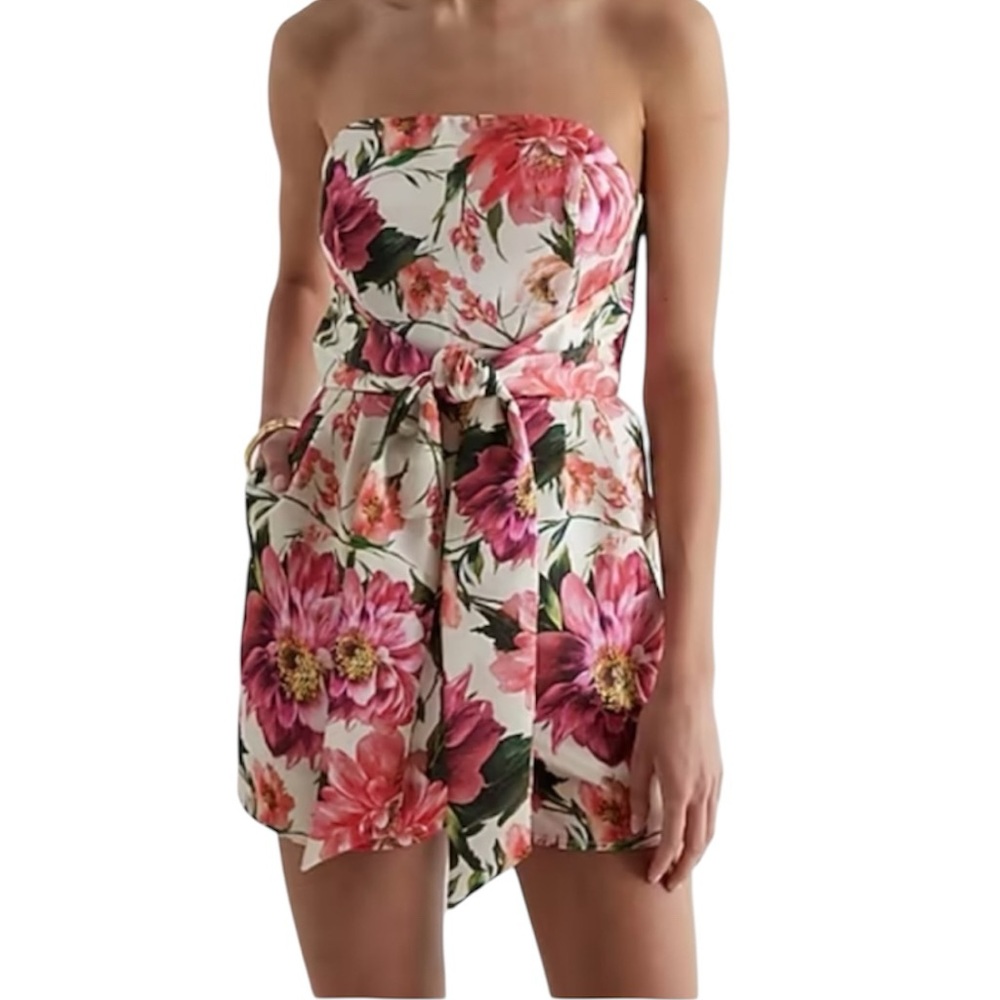 Express Women’s‎ Floral Strapless Romper
